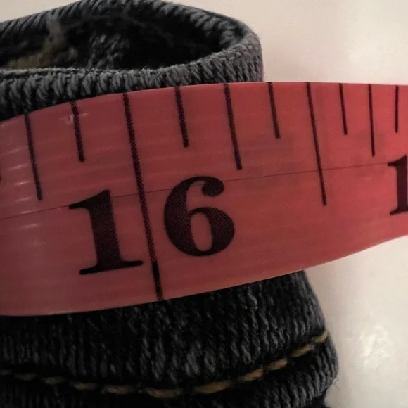 Signature by Levi Strauss women’s denim jeans 33X32 on tag modern boot cut - Picture 7 of 10